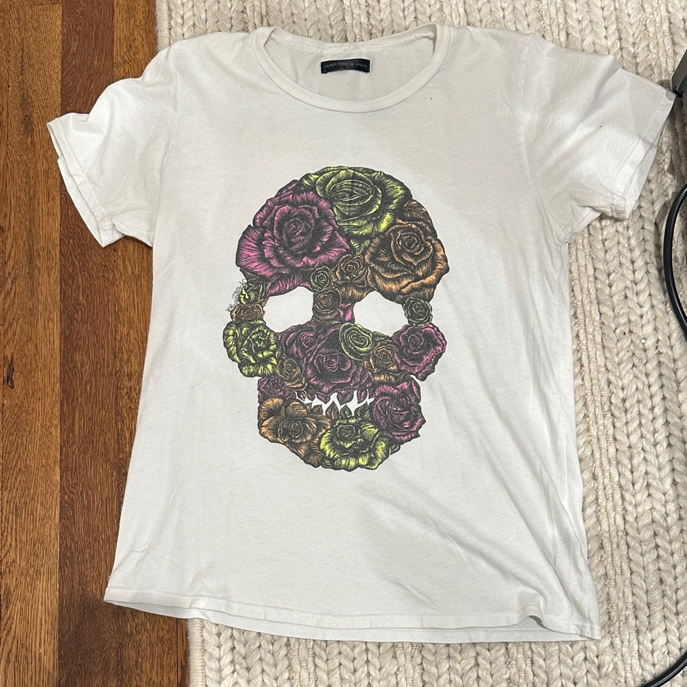 Lauren Moshi White Skull Floral Tee